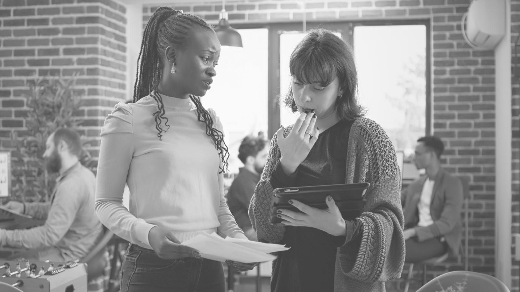 Sessione di brainstorming del team falorquien per lo sviluppo di nuovi corsi
