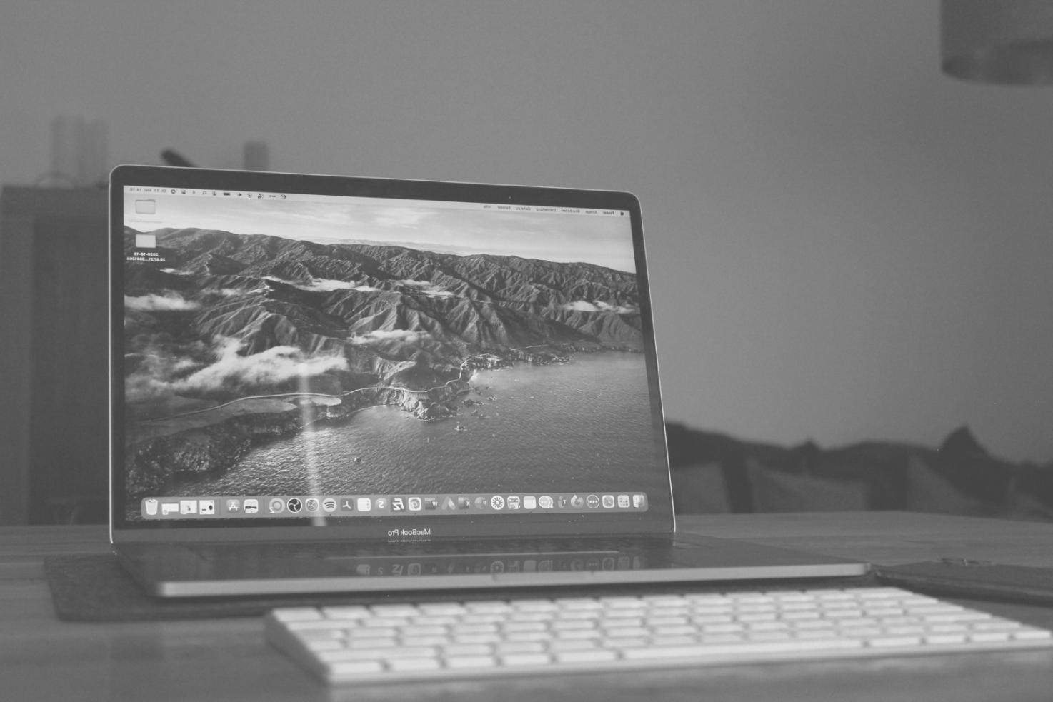 Sessione di gruppo durante un workshop di sviluppo personale